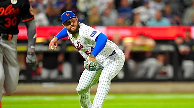 Mets place Stock and Duarte on IL, recall Curry and Yan