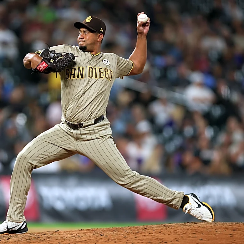 Bullpen drops ball as Padres lose opportunity to catch up in Wild Card