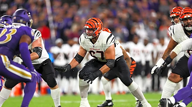 Packers Roster: Green Bay signs 2, works out OL