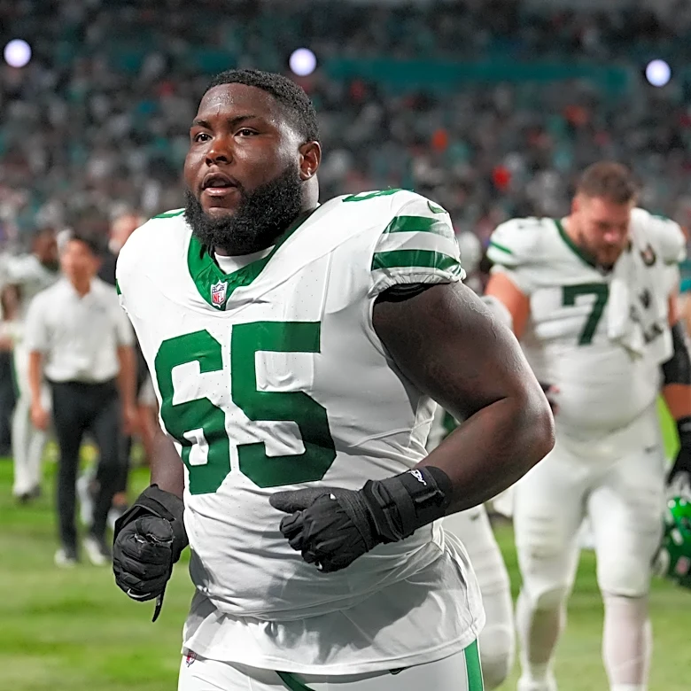 Patriots host veteran offensive lineman Xavier Newman-Johnson on visit