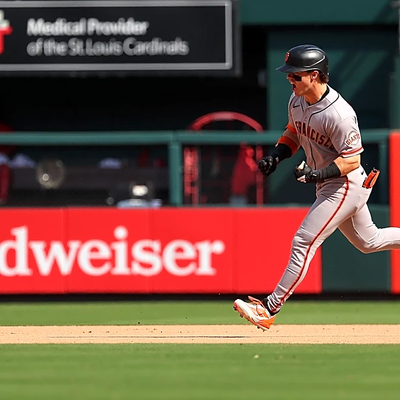 The Giants take the Cardinals down with them