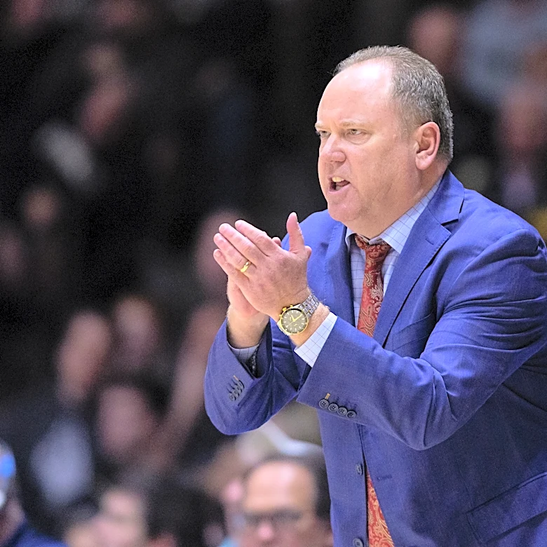 Wisconsin reveals full conference schedule for upcoming season