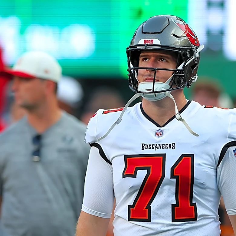 Saints Sign Long Snapper Scott Daly to Practice Squad