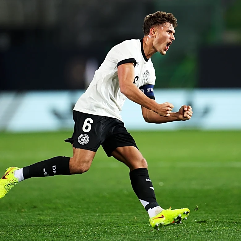 Tom Bischof splitting his time between Germany’s senior team and the U-21s