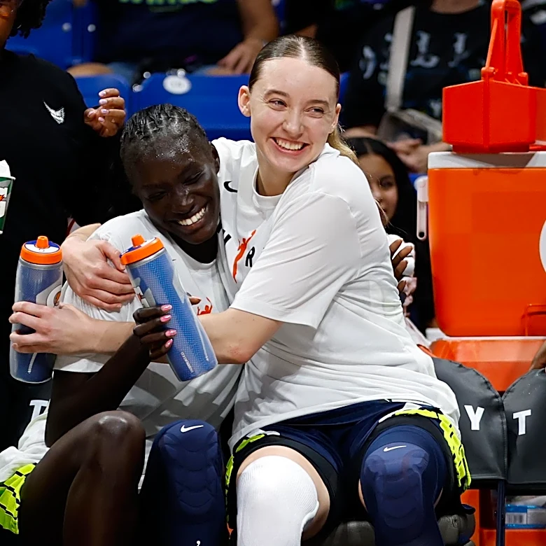 Wings vs. Sparks Recap: Dallas returns from FIBA break with a strong second half, beats Los Angeles 97-77