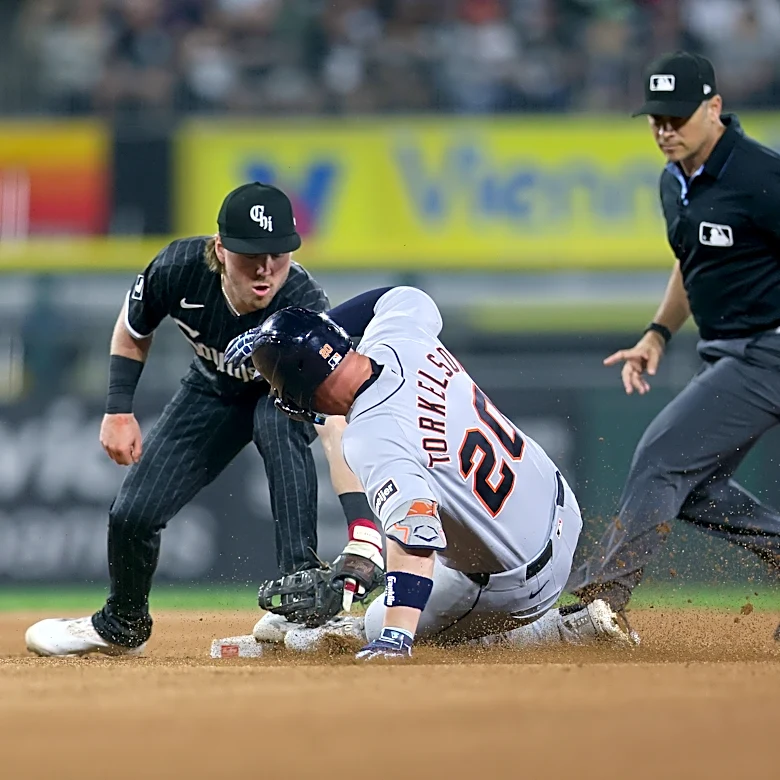 Tigers drop series opener against White Sox