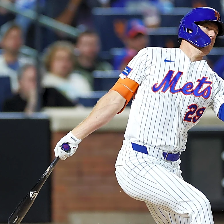 Mets loss is dwarfed by scary collision between McLean and Young