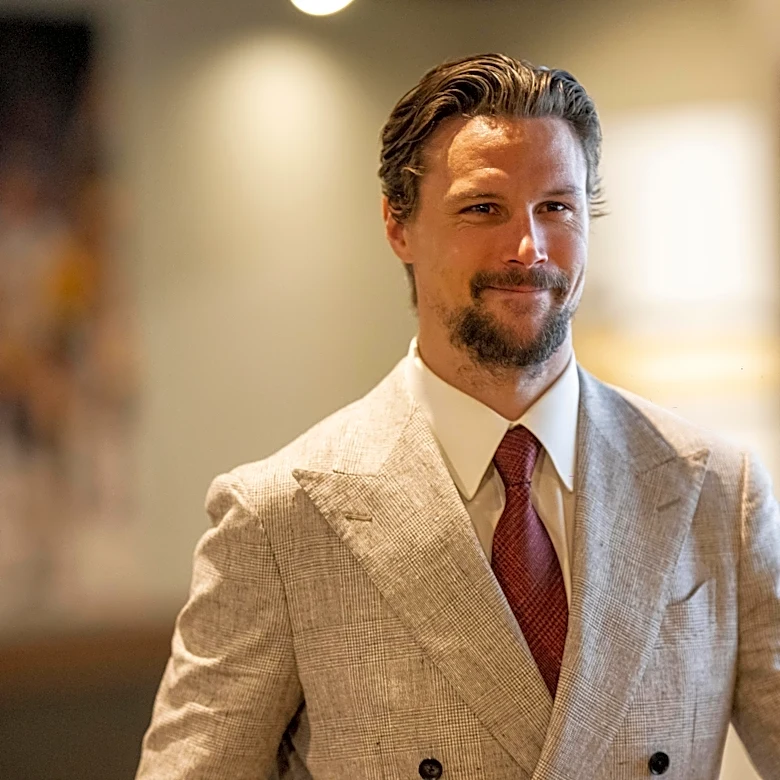 Forever unbothered, Erik Karlsson isn’t starting to worry about a new contract, his future