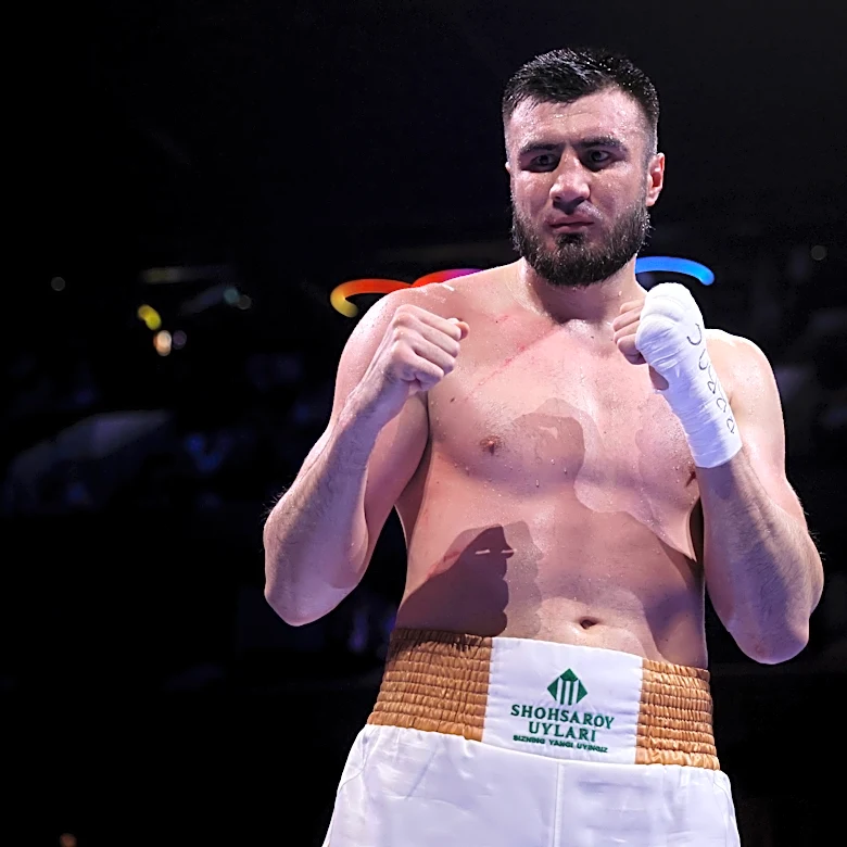 Bakhodir Jalolov vs Solomon Dacres joins Dubois vs Wardley 2