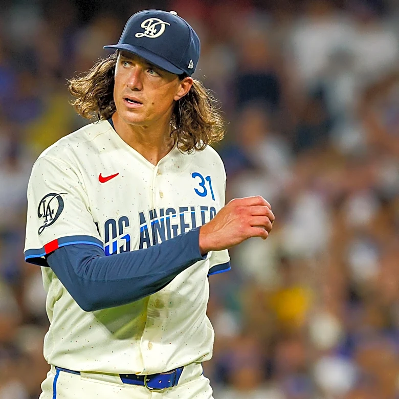 Dodgers begin final homestand of the regular season hosting the Giants