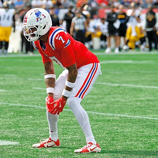 Patriots vs. Steelers Friday injury report: Carlton Davis III among three questionable