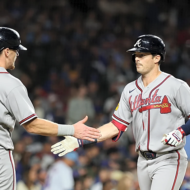 Braves deploy regular cast of characters in series opener against Astros