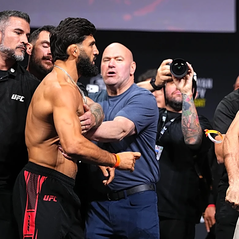 Video: Arman Tsarukyan and Mauricio Ruffy have to be separated at UFC 331 final faceoff