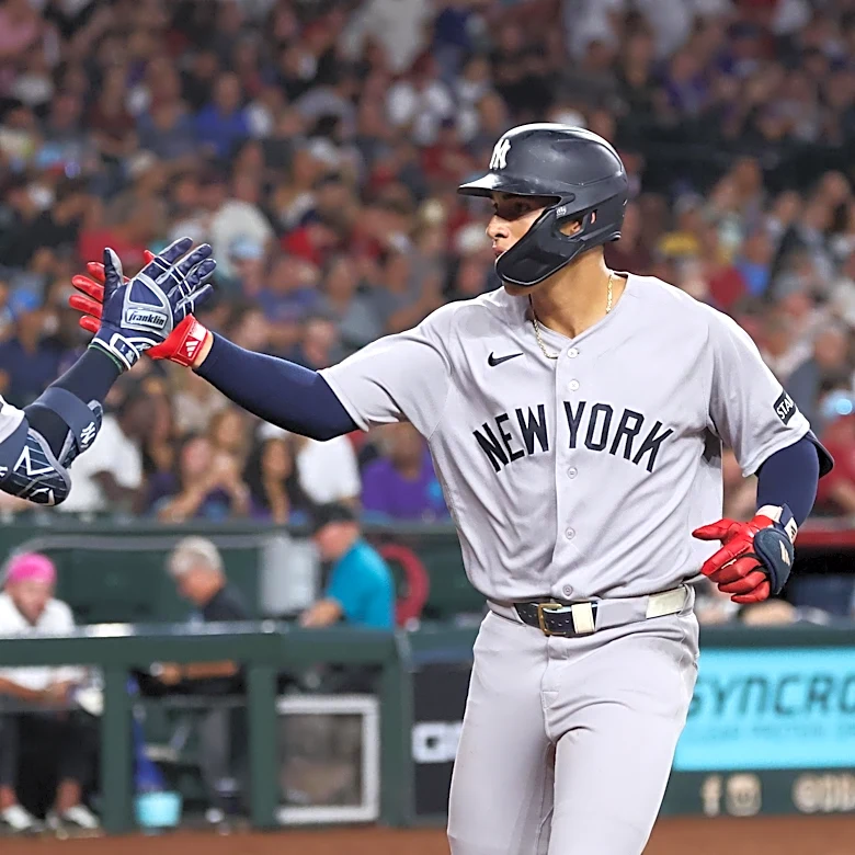 Yankees ride five-run first to series-opening romp of Diamondbacks