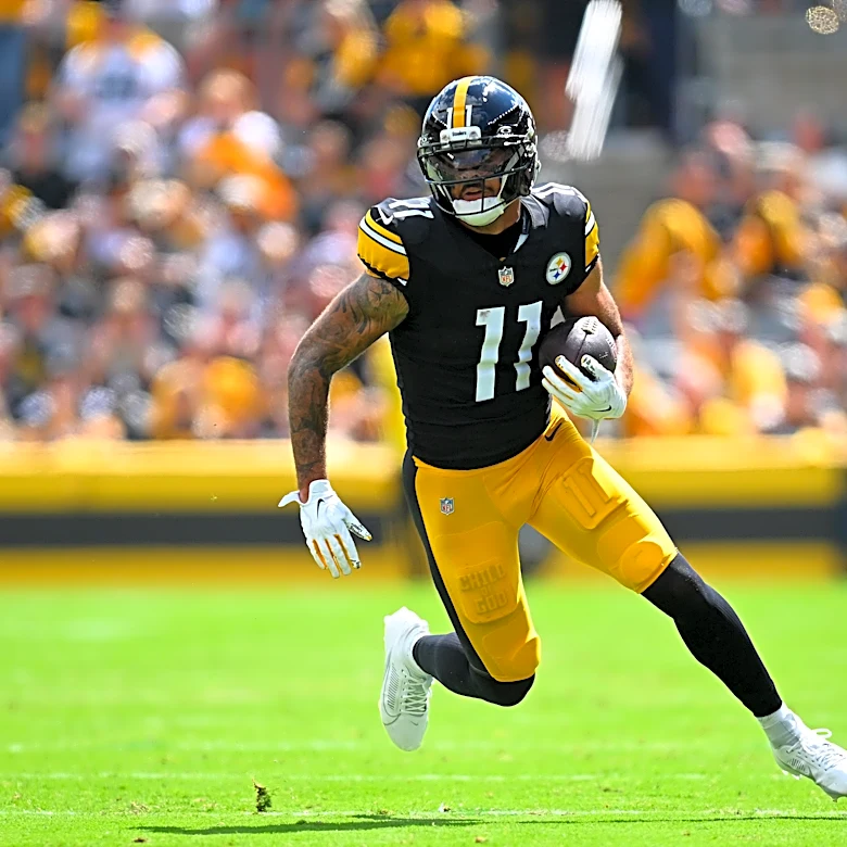 Michael Pittman Jr. OUT vs. Patriots