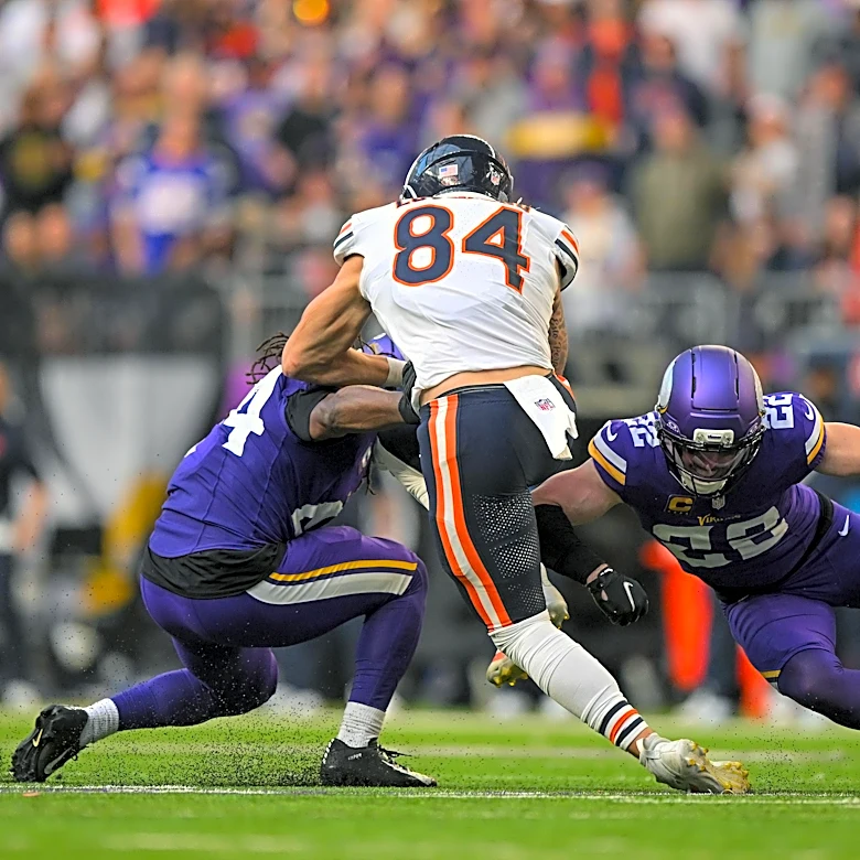 Let’s hope this Colston Loveland prediction comes true for the Bears this Sunday