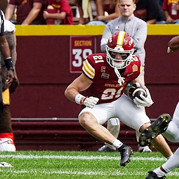 Flora’s all-around day leads Iowa State over Bowling Green
