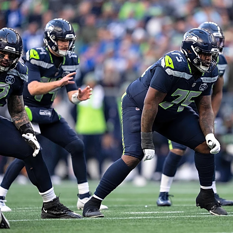 Seahawks injury update: Anthony Bradford ruled out of Cardinals game