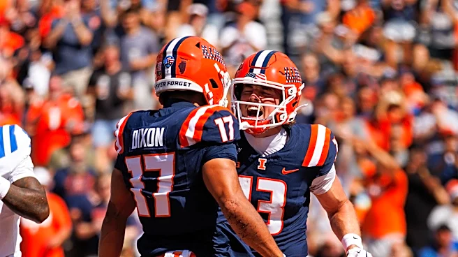 Illinois blasts past SIU to end non-conference matchups
