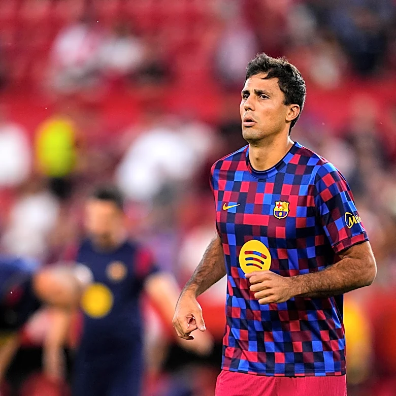 ‘Outstanding’ – Rodri singles out three Barcelona players after Sevilla win