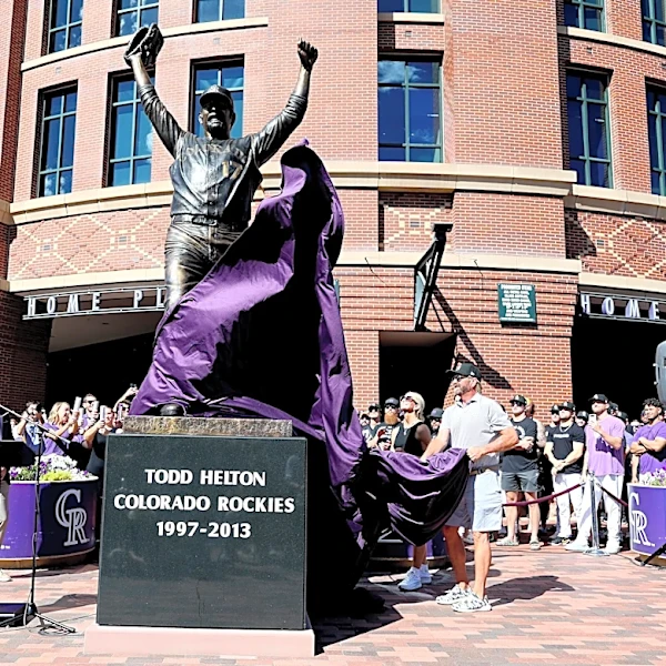 As part of their tribute to Todd Helton, Rockies beat the Mariners 5-3
