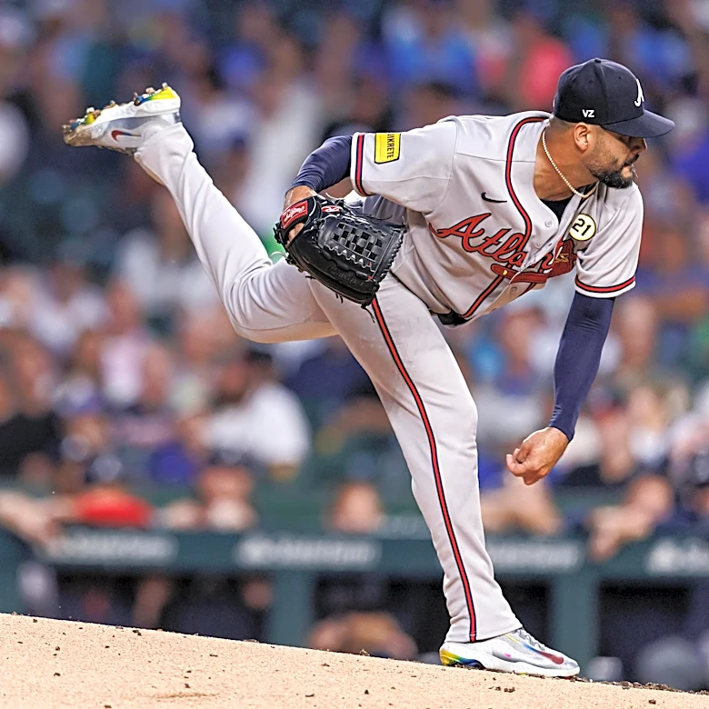 Braves go for sweep in Houston behind Martin Perez