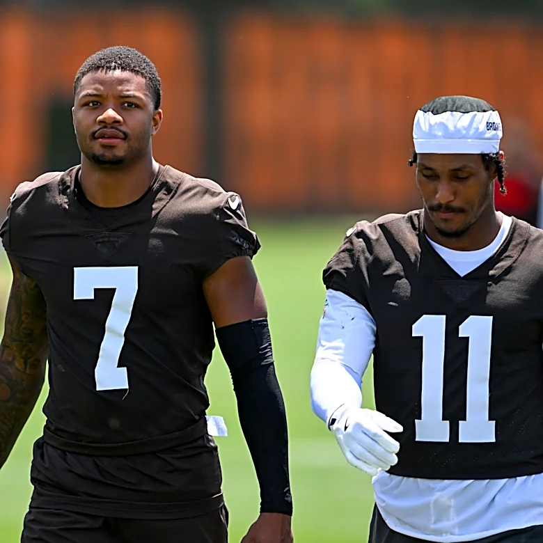 Browns, Bucs inactives: Will Tyson Campbell play?