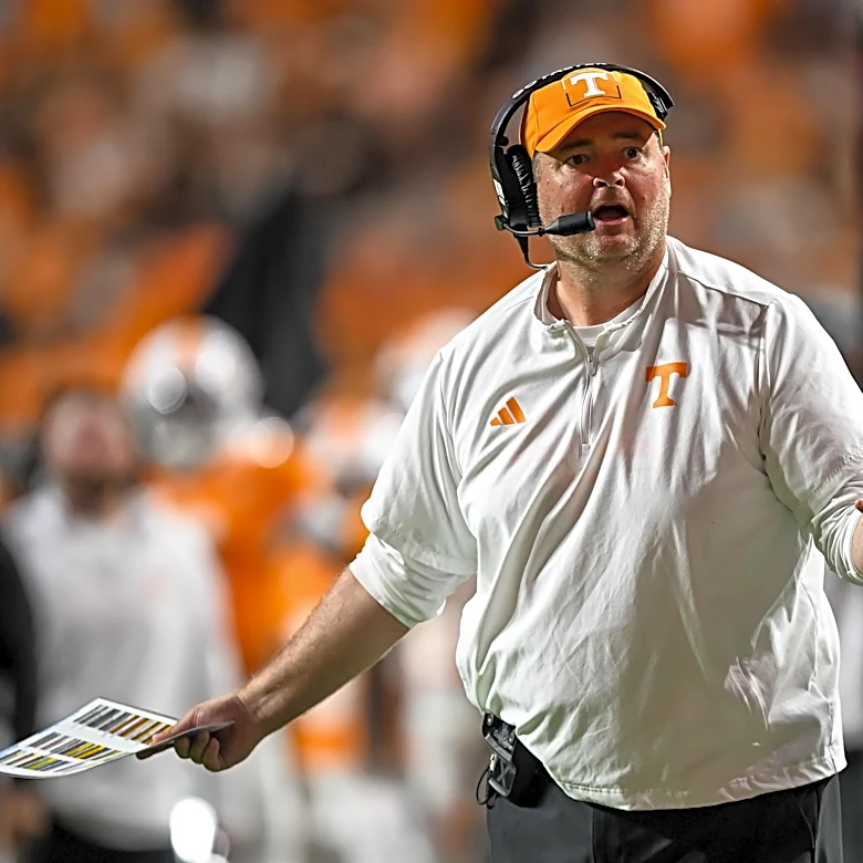 Tennessee moves up in the polls after win over Kennesaw State