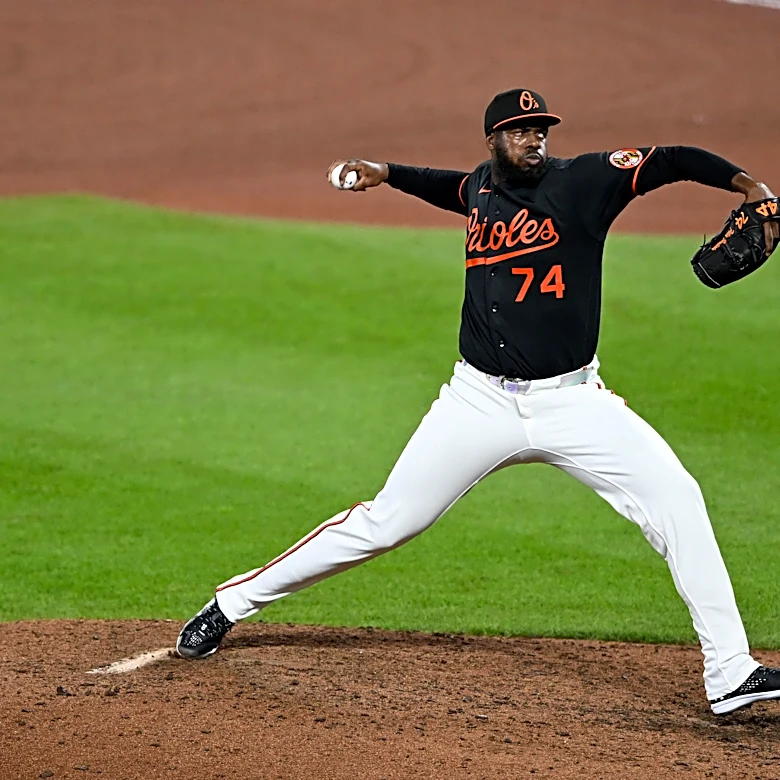 Bautista returns, but Orioles bats provide no support again in 3-0 loss to Brewers