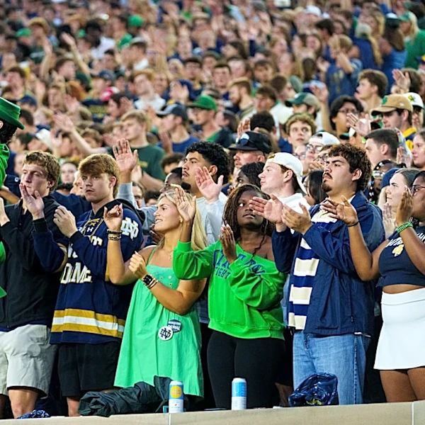 PHOTO GALLERY: Notre Dame 27, Michigan State 10