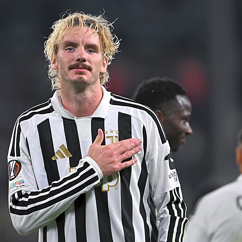 Bayern Munich News: Is FC Bayern looking at 2027 move for Nick Woltemade?; Liverpool expecting inquiries on Florian Wirtz; Real Madrid close to ext...