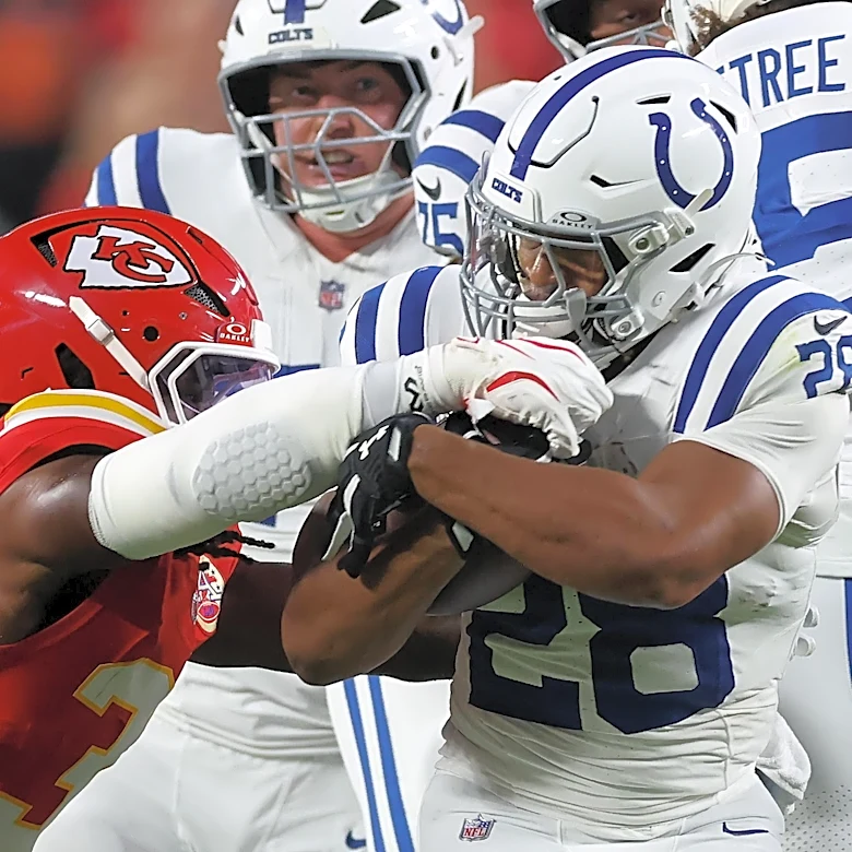 Colts finally get TKO’d in OT after heavyweight SNF fight against Chiefs