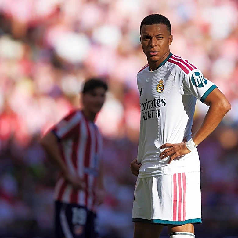 Mbappé: “The referee is human and makes mistakes, there were mistakes”