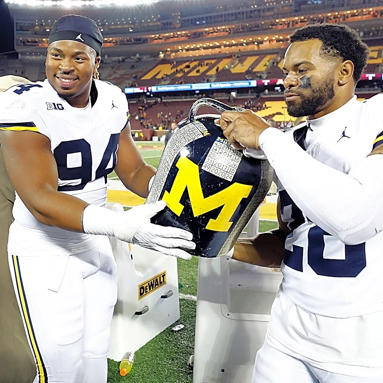 Kickoff time, TV network announced for Michigan Football at Minnesota
