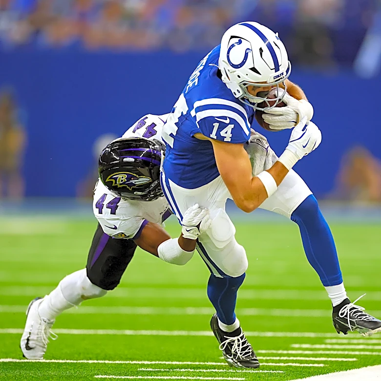 Alec Pierce expected to head to IR, will attempt rehab before considering surgery