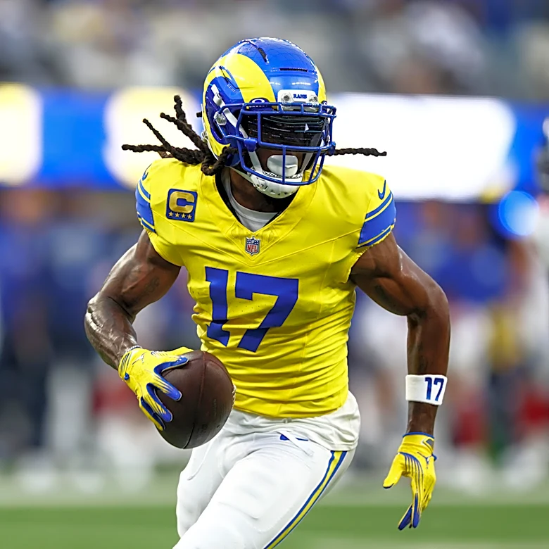Rams Winners & Losers: Davante Adams does it all in victory