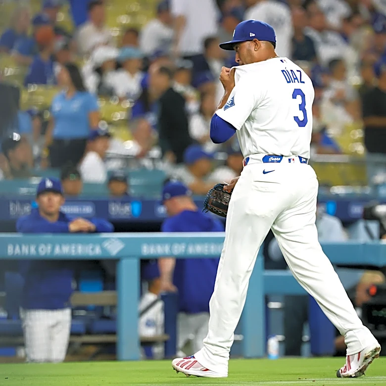 Dodgers notes: Is this team (and Edwin Diaz) playoff ready?