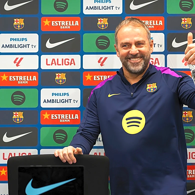 ‘I love him’ – Luis de la Fuente says Barcelona on ‘another level’ under Hansi Flick