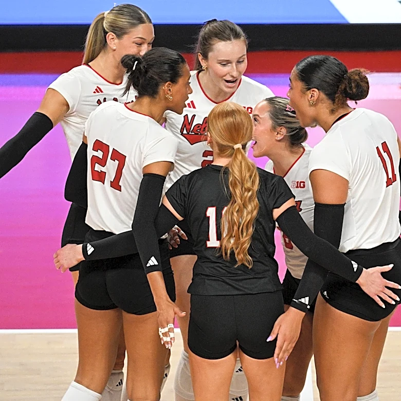 Corn Flakes: Husker Volleyball Still #1, A 30 Year Football Streak, and Pillows