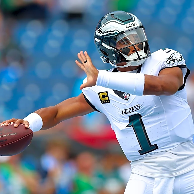 Eagles News: Philadelphia should lean on Jalen Hurts and the passing game more
