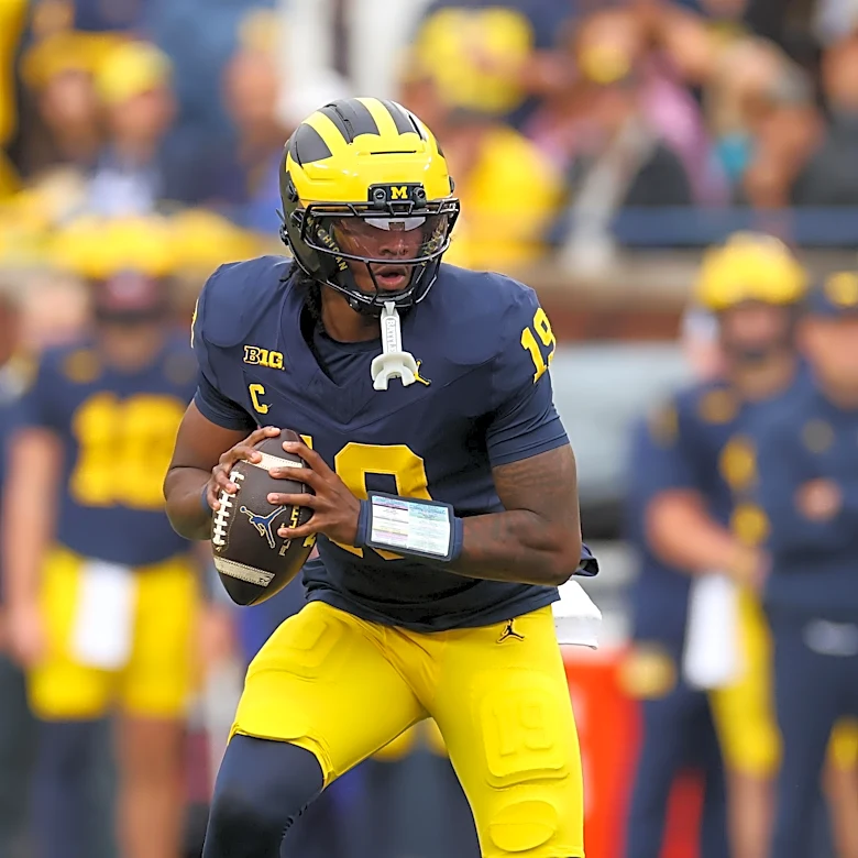 Iowa Football: Hawkeyes Face Big Test at Michigan