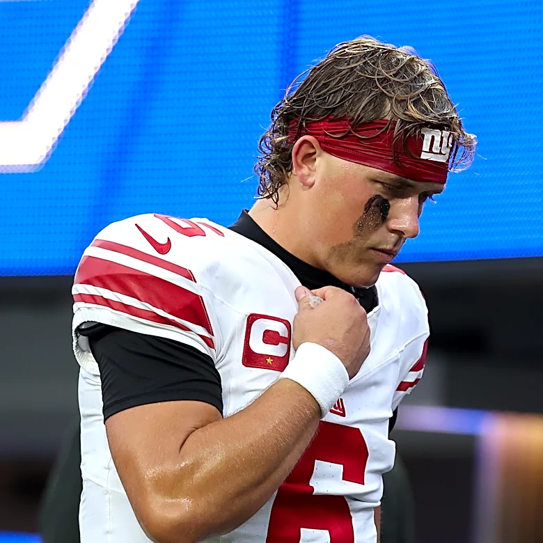 Jaxson Dart injury: Giants quarterback possibly out for season
