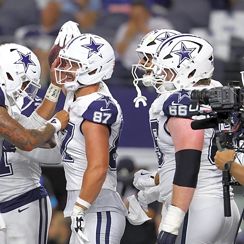Cowboys vs. Commanders historical notes: CeeDee Lamb, Dak Prescott impressed