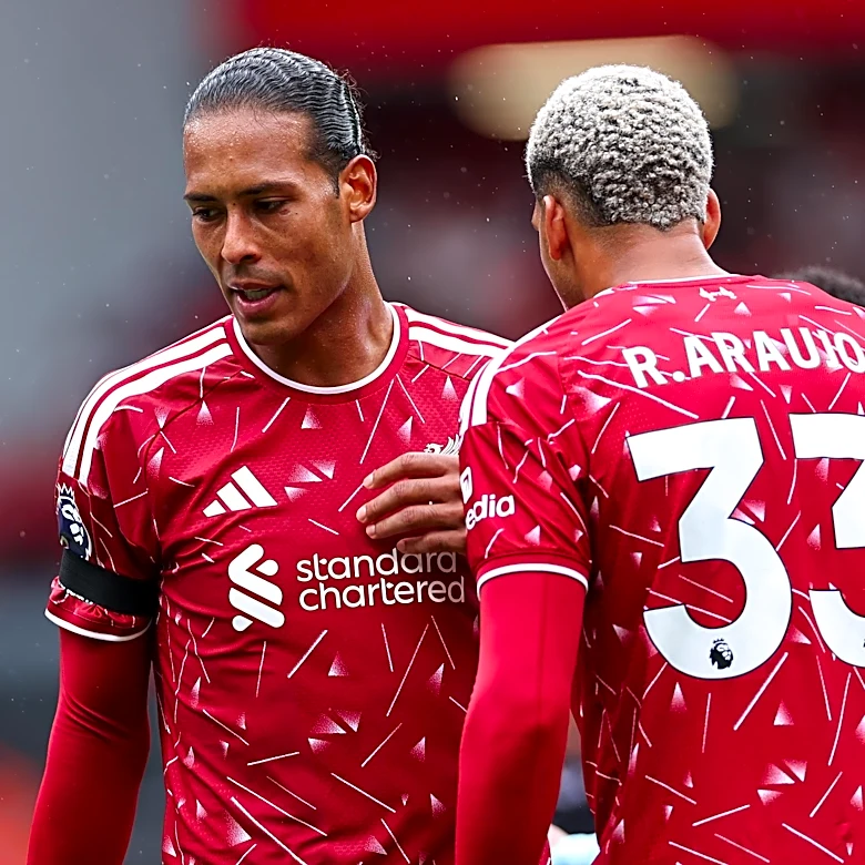 Virgil van Dijk gives his verdict on Barcelona loanee Ronald Araujo