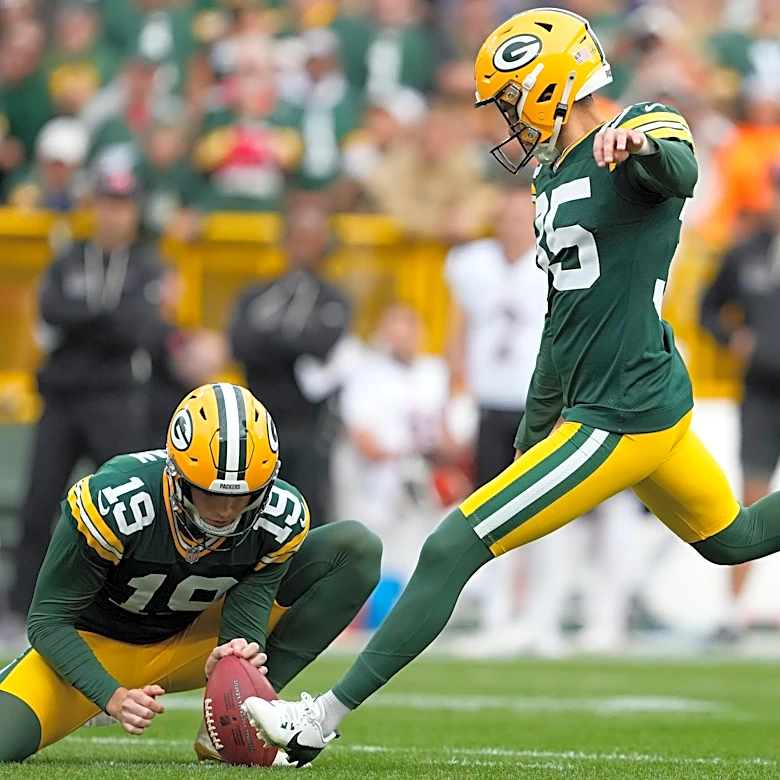 Dolphins bring in kickers for tryouts amidst Riley Patterson struggles