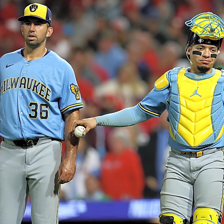 Gordon turns heads in debut, despite Brewers’ loss