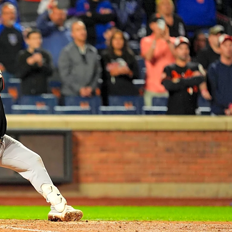 Does the gap between Alonso and his teammates reveal an issue with O’s hitting approach?
