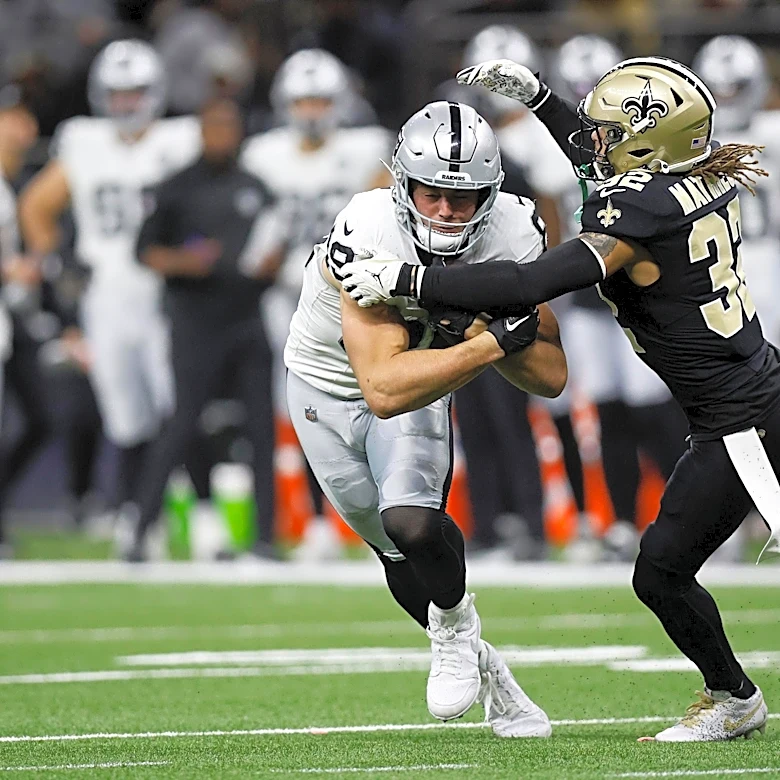 A look back at the history between the Saints and Raiders
