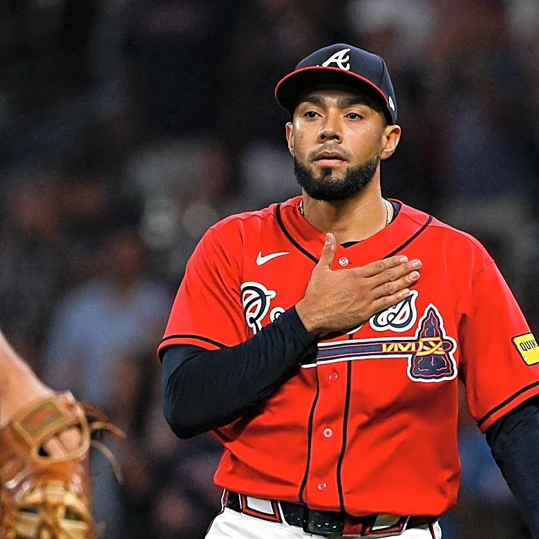 Robert Suarez is back from the Injured List