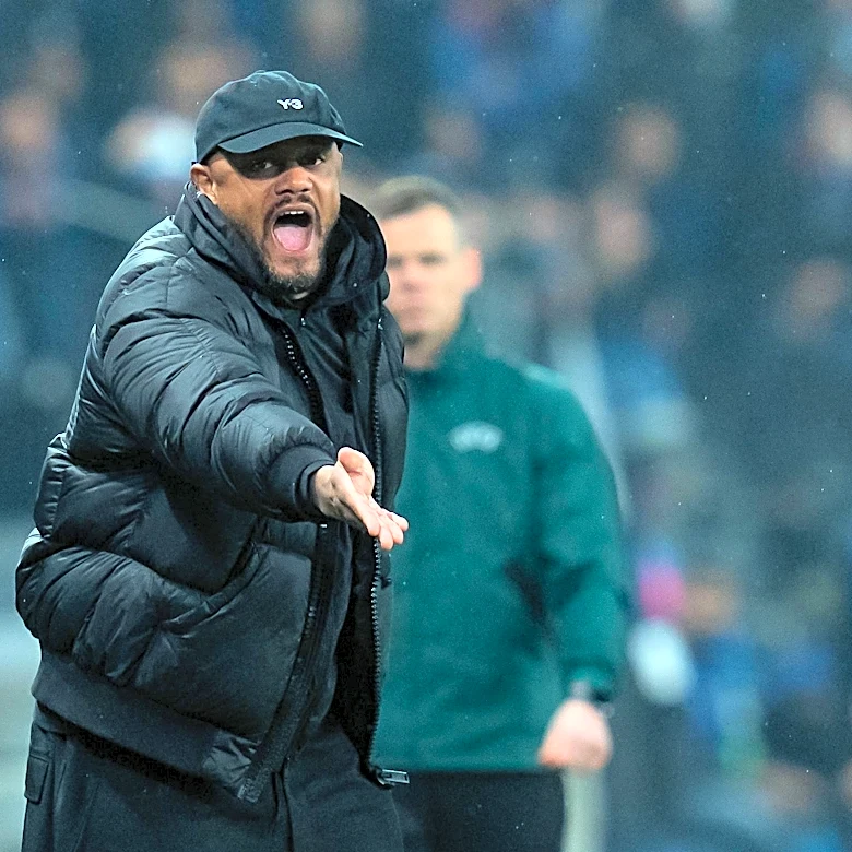 Bayern Munich boss Vincent Kompany laid into team, struck tactics board in fiery halftime speech vs. SV Elversberg
